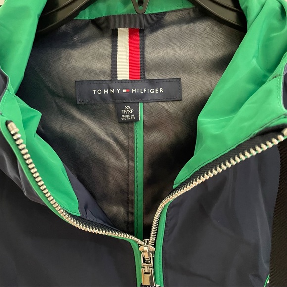 NWT Tommy Hilfiger Women Essential Water Repellent Colour-Blocked Parka size XS - Picture 8 of 10